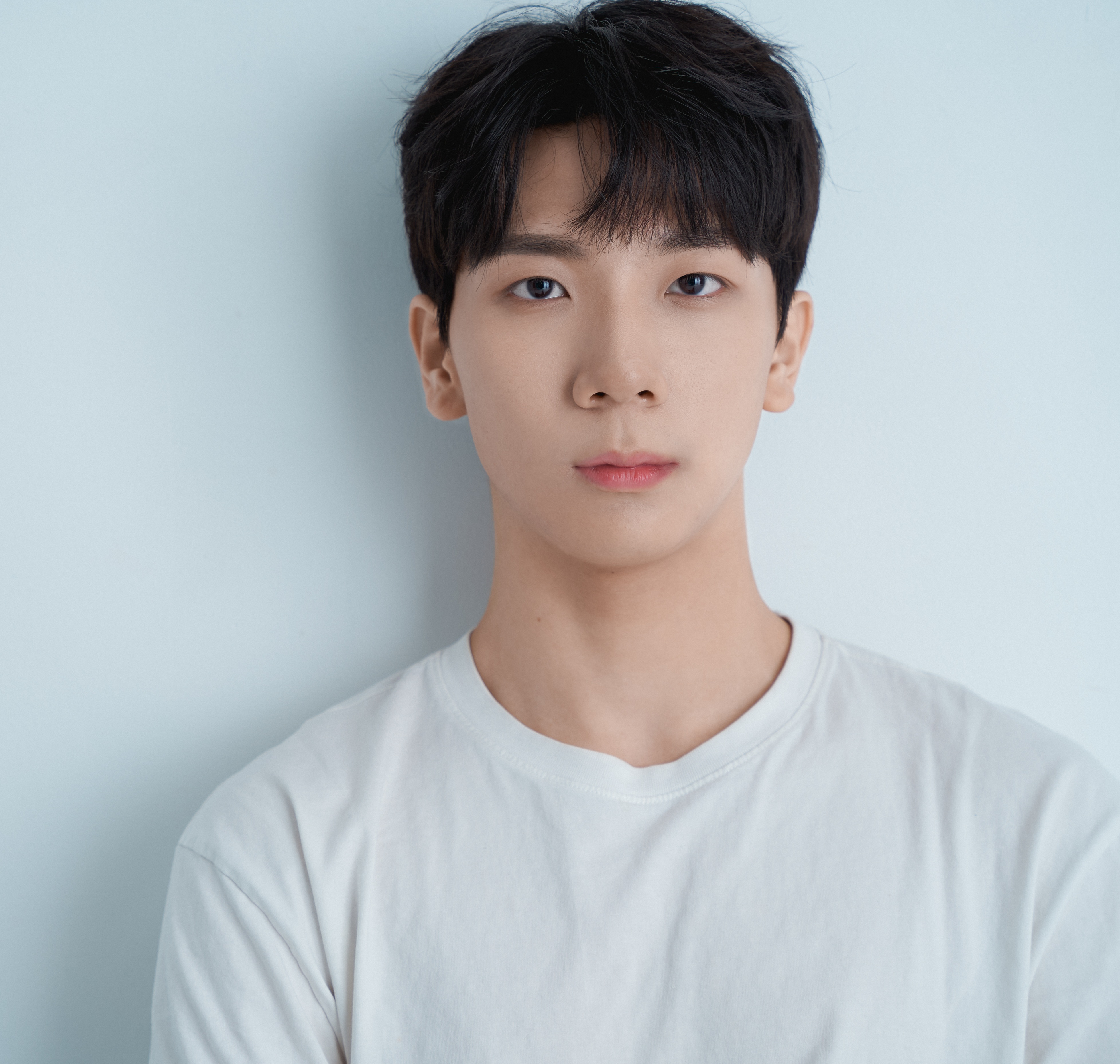 창작집단 '꼬인 위치'